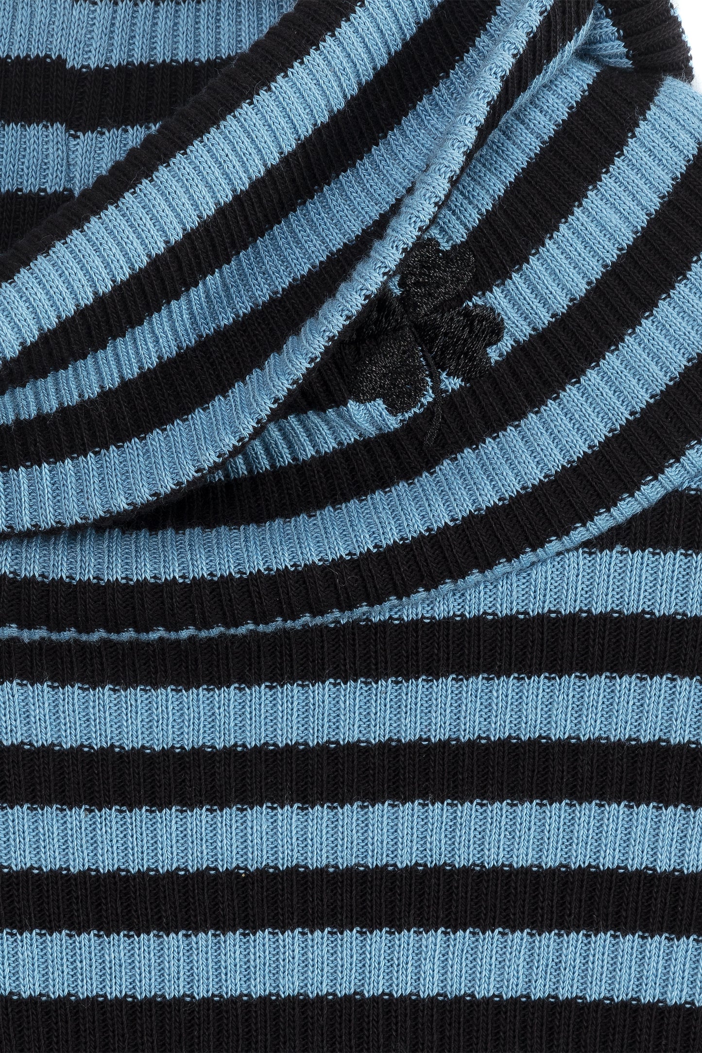 Parker Turtleneck Blue